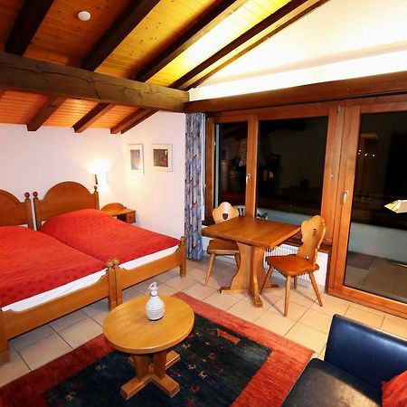 Sarazena Apartman Saas Fee Szoba fotó